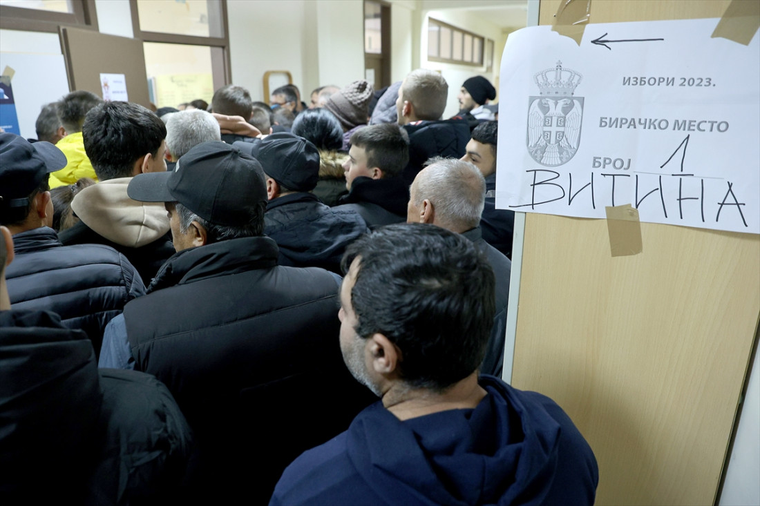 Crta: Brojne nepravilnosti na izborima u Srbiji, dovođenje birača iz BiH i Kosova