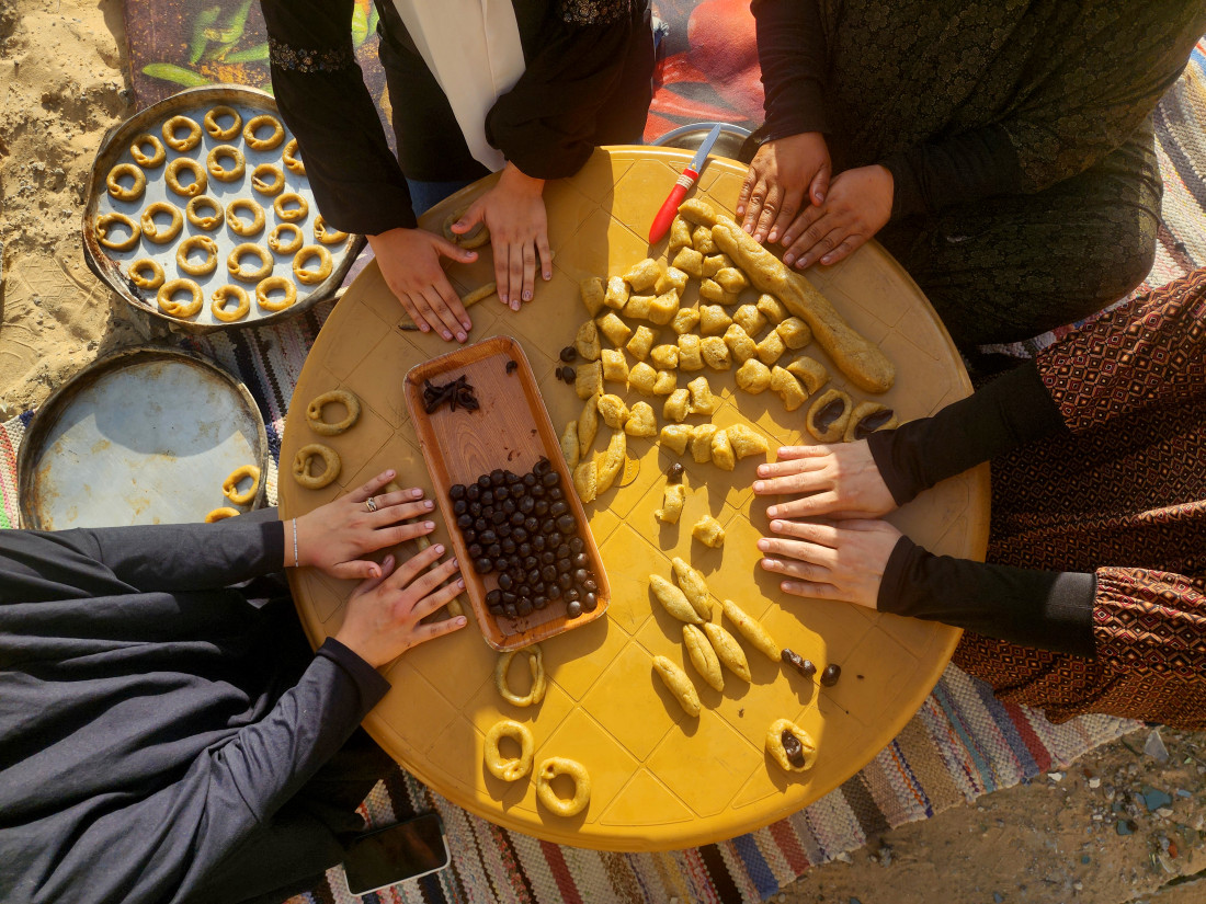 Palestinke uprkos ratu pečenjem kolača pokušavaju održati bajramsku tradiciju