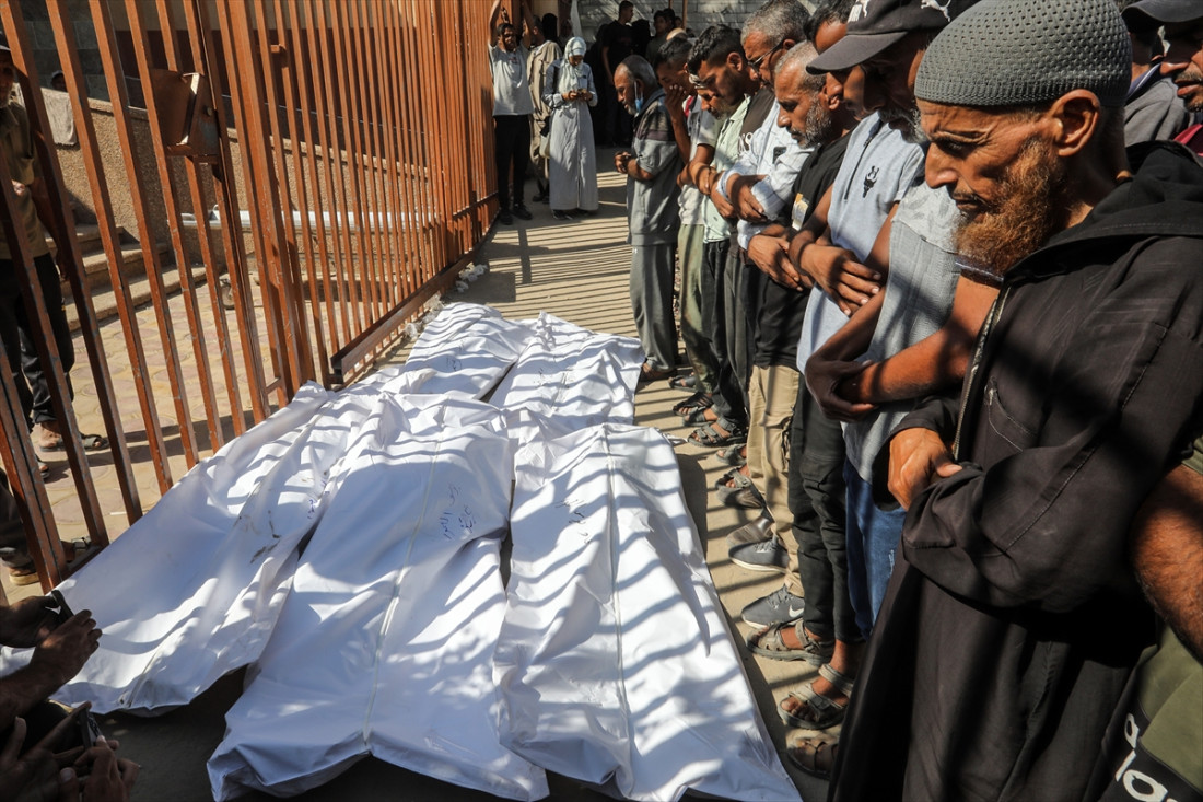 U izraelskim napadima širom Pojasa Gaze od jutros ubijeno još 22 raseljenih Palestinaca