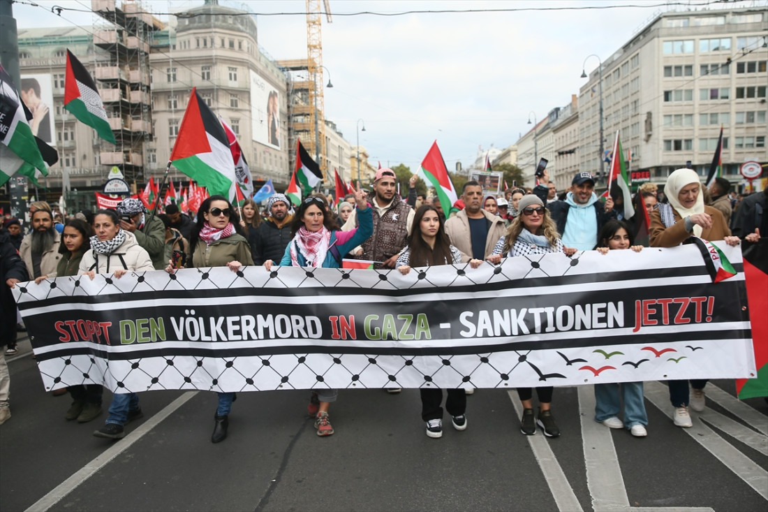 Hiljade okupljenih u Beču, pozvali Austriju da sankcioniše Izrael