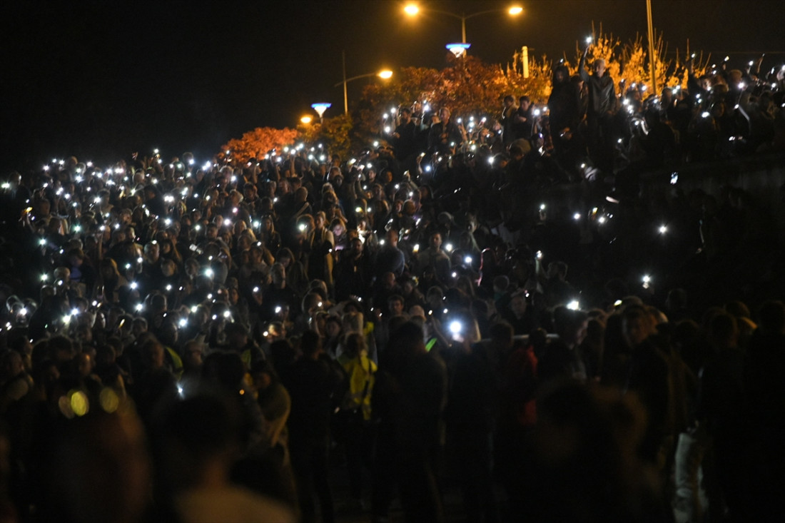 Završena komemoracija u Novom Sadu: 'Vidimo se sutra i svakog drugog dana dok ne bude pravda'