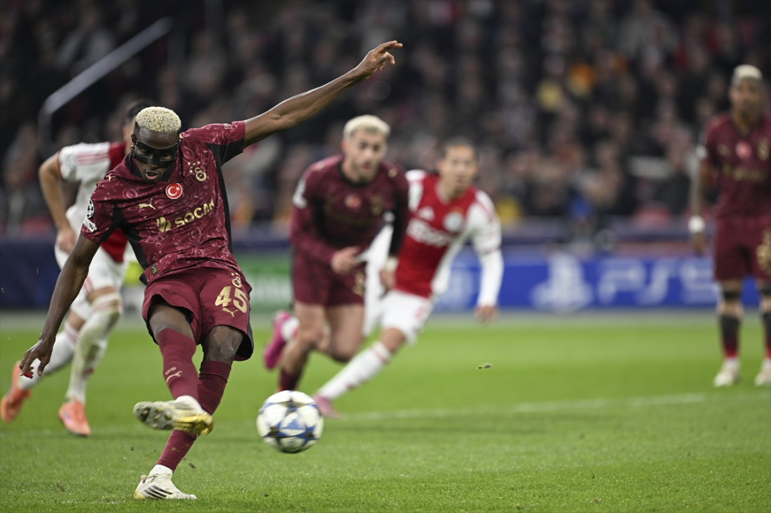 UEFA Liga prvaka: Galatasaray slavio u gostima protiv Ajaxa, remiji Chelsea i Barcelone