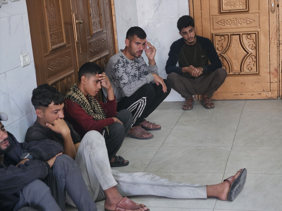 Izraelske snage nastavile napade na Gazu uprkos prekidu vatre: Ubijen Palestinac, uništeno više objekata