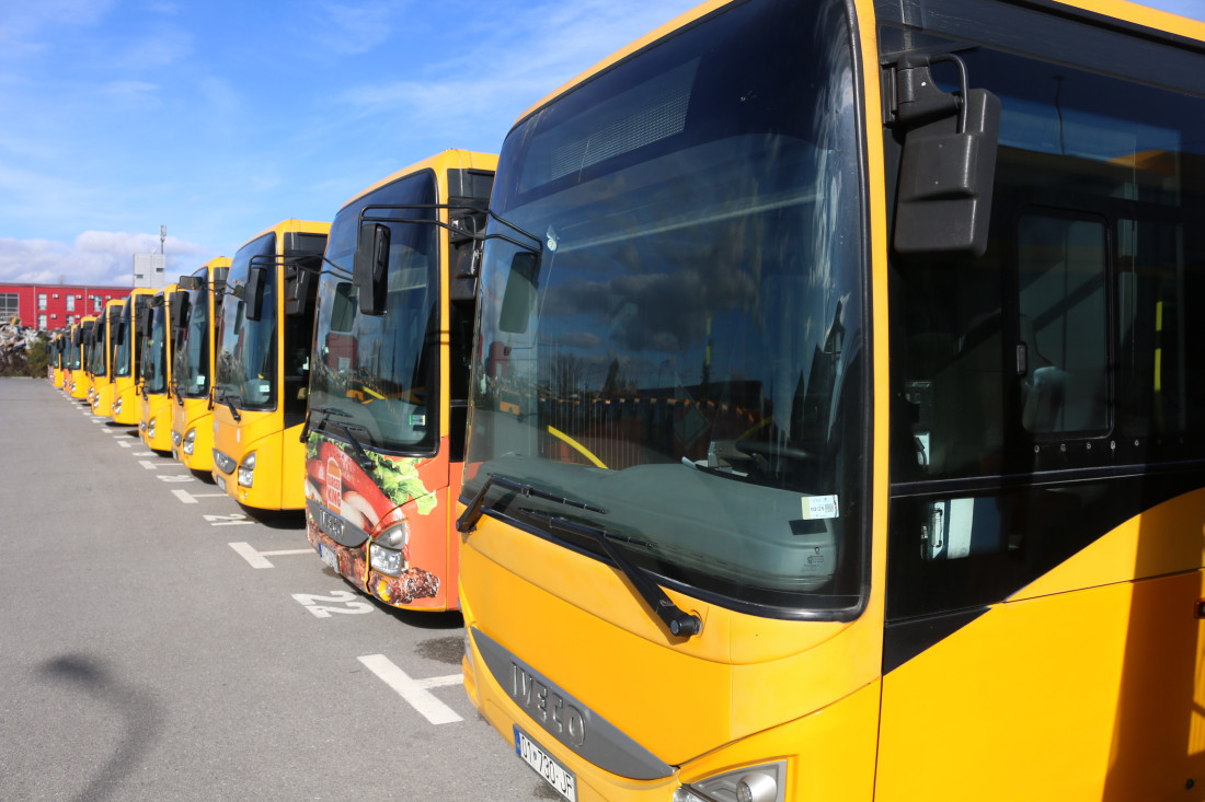 Lokalni autobusi u Prištini obustavili rad zbog finansijskih problema kompanije “Urban Transport”