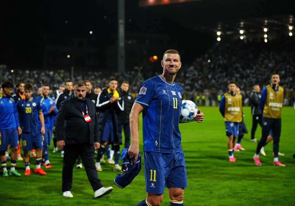 Bosanski Dijamant posljednji put u dresu Zmajeva: Džeko završio reprezentativnu karijeru