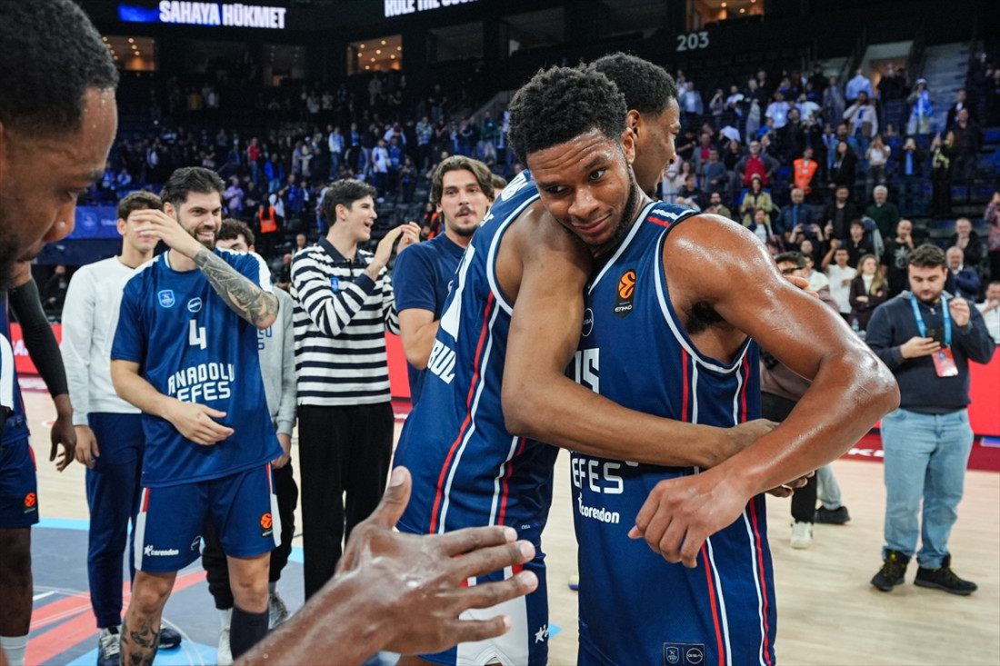 Pobjede Olympiacosa, Efesa, Dubaija i Fenerbahcea u Evroligi