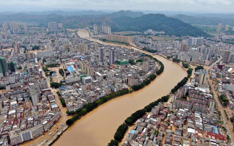 Sjever i zapad Kine suočavaju se s novim bujičnim poplavama i klizištima