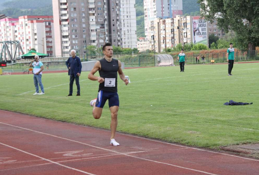 Mujezinović istrčao svoje najbolje ovosezonsko vrijeme, ali završio kao peti u svojoj grupi