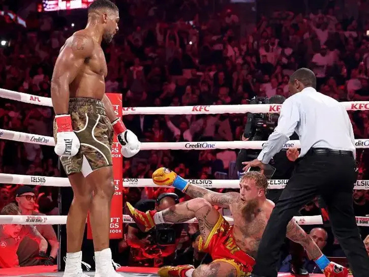 Joshua izaziva Furyja nakon nokauta: “Ako si stvarno bad boy, dođi!”