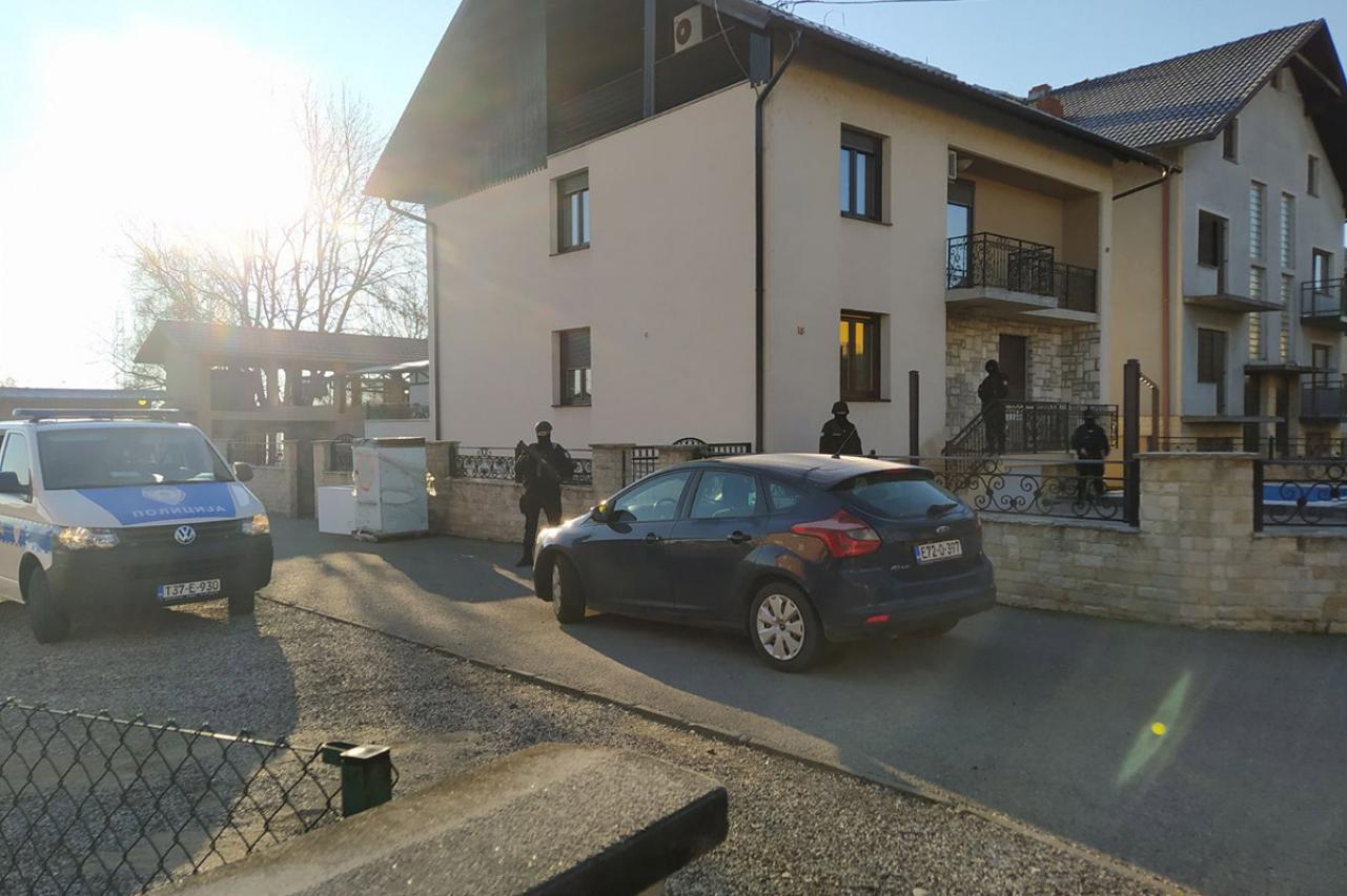 Pritvor za 14 osumnjičenih za krijumčarenje droge i oružja