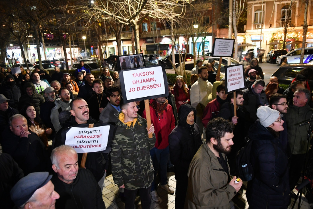 Nastavljeni antivladini protesti u Albaniji