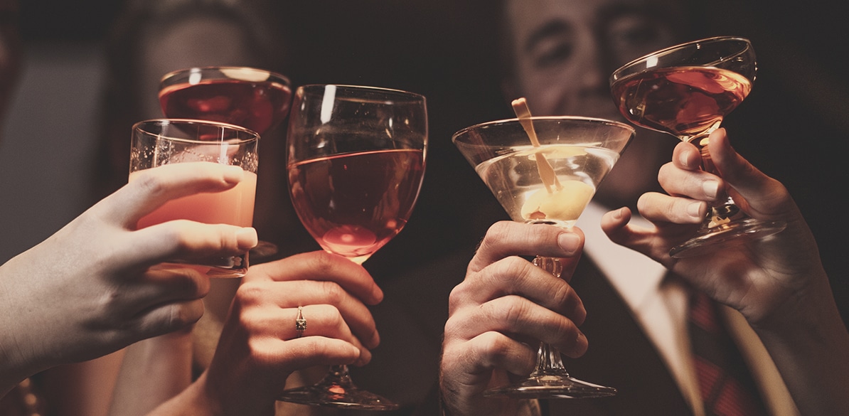 Mladi u Srbiji piju dvostruko više nego njihovi vršnjaci u Europi