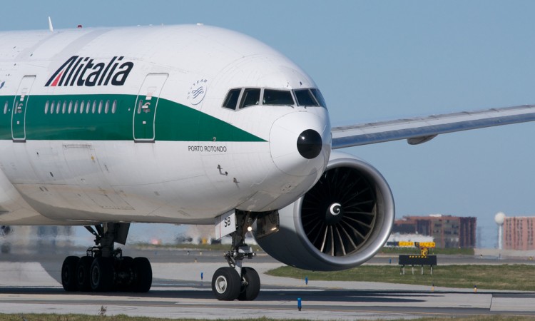 Italija pregovara s EU o spašavanje aviokompanije Alitalia