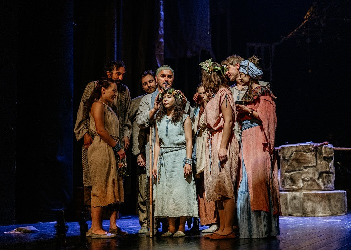 Večeras na sceni Narodnog pozorišta Tuzla predstava "Plavi avion"