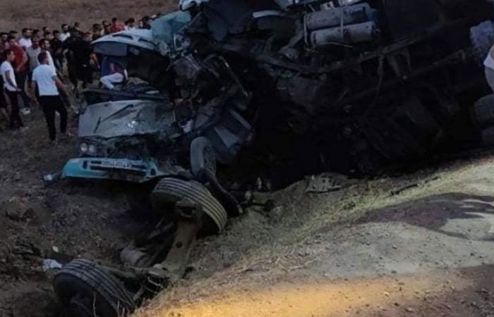 Tragedija u Alžiru: 18 mrtvih u teškoj saobraćajnoj nezgodi