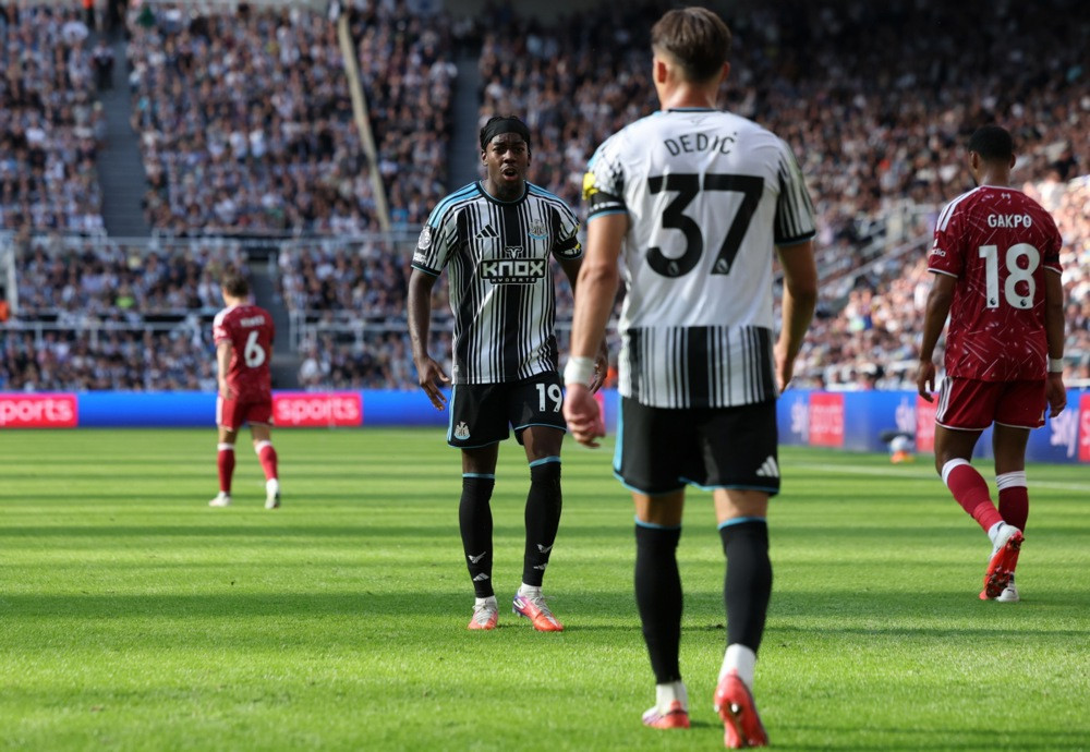 Sjajni Amar Dedić vodio Newcaste do pobjede u engleskom Liga kupu