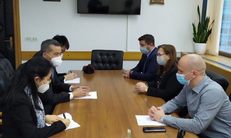 Ministrica Ankica Gudeljević i ambasador Ji Ping o donaciji vakcina iz Kine