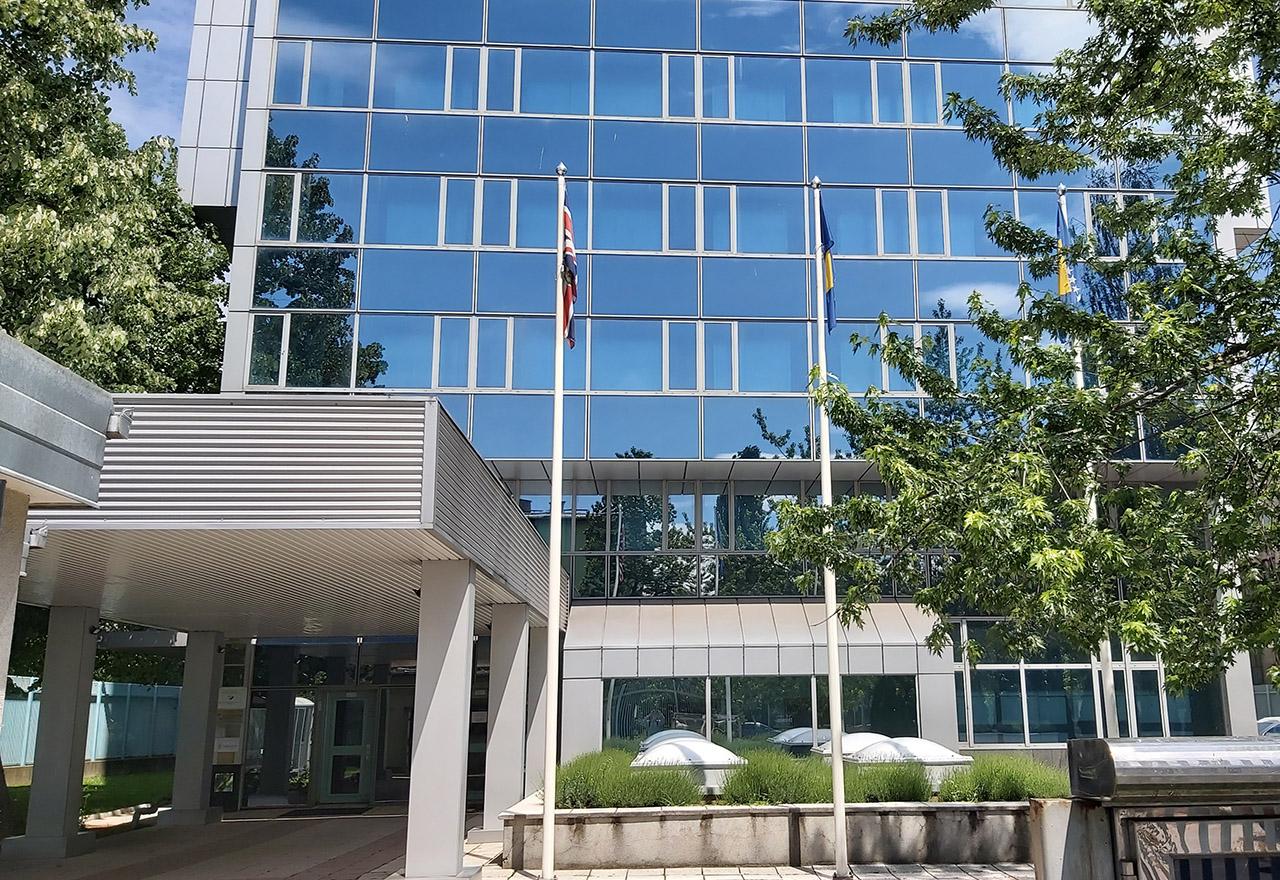 Ambasada Velike Britanije: Odmah prestati sa retorikom podjela