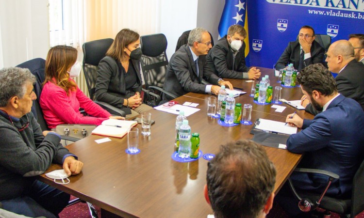 Delegacija Ambasade Italije u BiH posjetila Unsko-sanski kanton