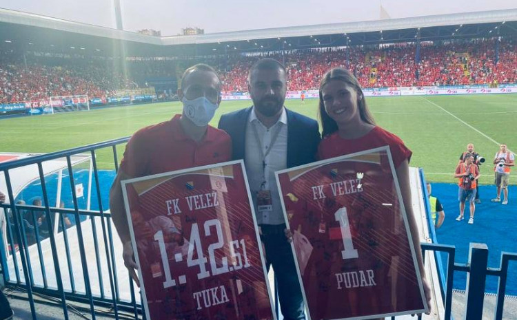 Pudar i Tuka dobili dresove Veleža