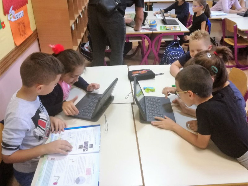 Sindikat KS - Interdisciplinarni pristup svih aktera u obrazovanju jedini put za poboljšanje stanja