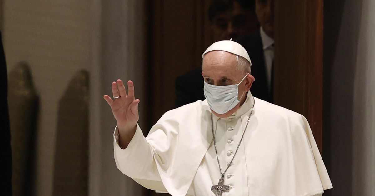 Papa Franjo primio dopunsku dozu vakcine