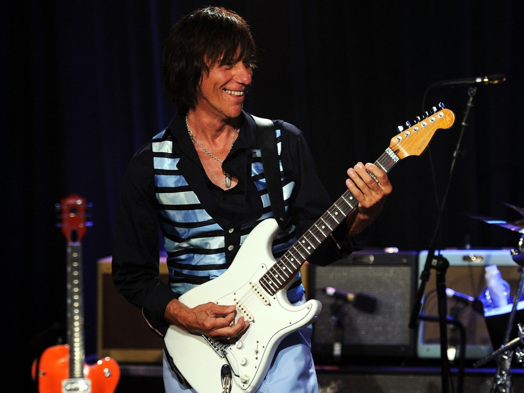 Preminuo čuveni britanski gitarista Jeff Beck, mnogi su ga smatrali genijem na gitari