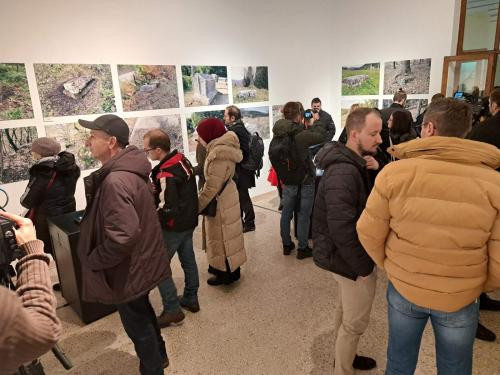 Projekat je u prvoj fazi obuhvatio detaljan pregled većeg dijela Općine Ilijaš te je evidentirano stanje registiranih nekropola sa stećcima