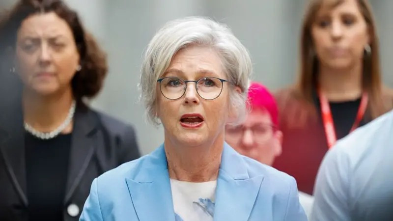 Australska zastupnica Helen Haines u kritičnom stanju nakon što ju je automobil namjerno udario