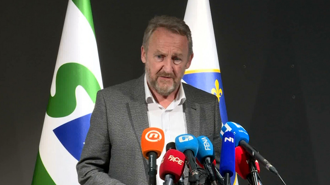 Izetbegović sumnja da će se Schmidtov rok moći ispoštovati