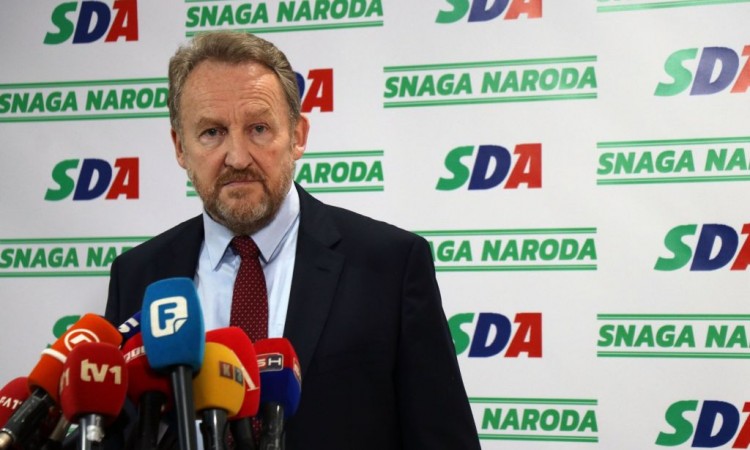 Izetbegović: Ideju o slobodnoj BiH nisu poljuljali ni najteži izazovi