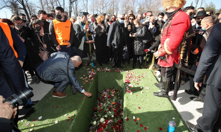 Zagrebački holding i voditelj Gradskih groblja kažnjeni zbog Bandićevog sprovoda