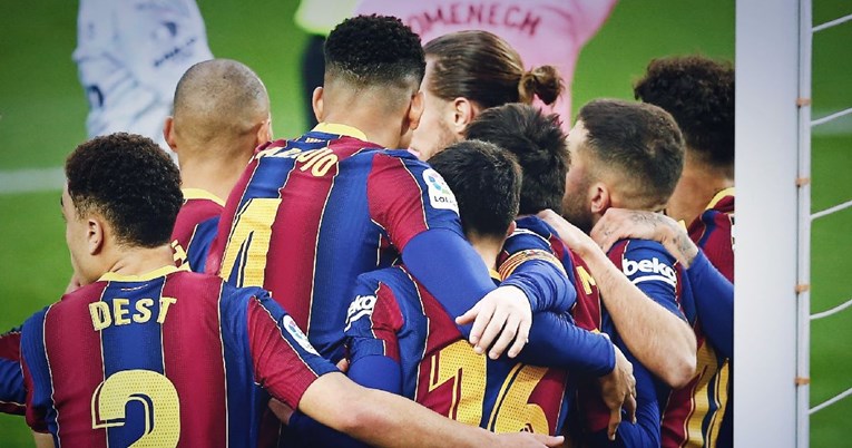 Barcelona putovala u Huescu busom kako bi uštedjela 30 tisuća eura