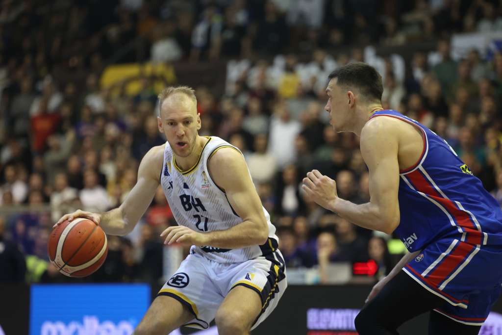 BiH na poluvremenu vodi protiv Srbije 39:35