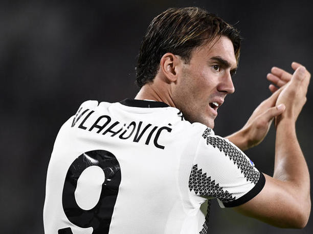 Bayern zainteresovan za Vlahovića