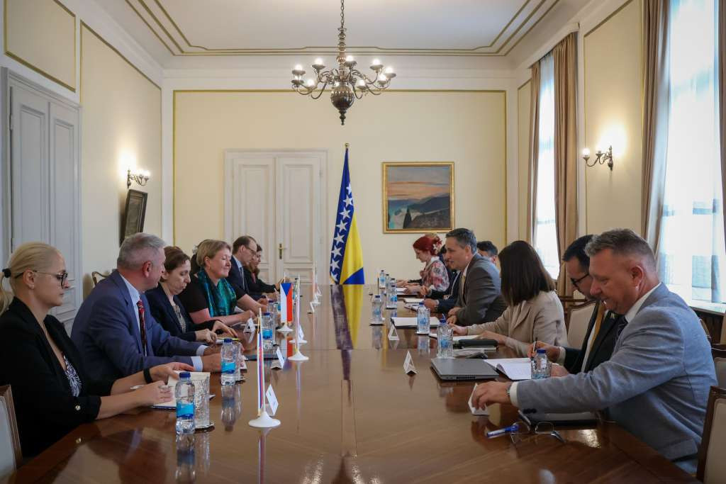 Bećirović s ambasadorima grupe zemalja Prijatelji zapadnog Balkana