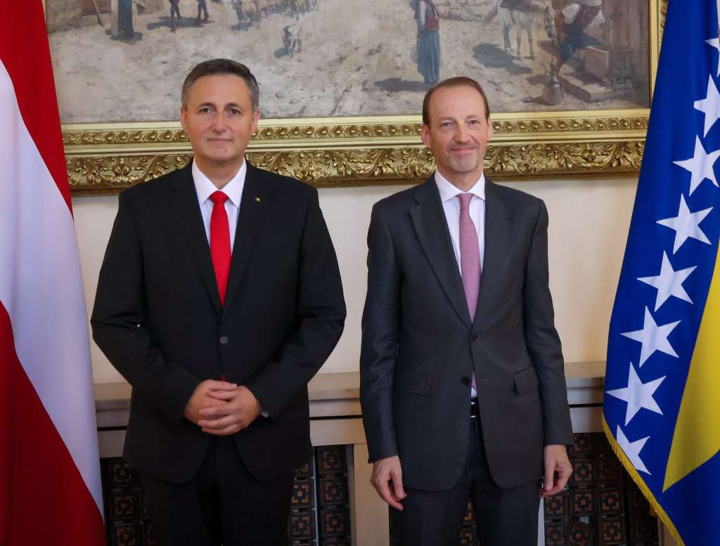 Bećirović i novi ambasador Austrije ukazali na pozitivan trend robne razmjene BiH i Austrije