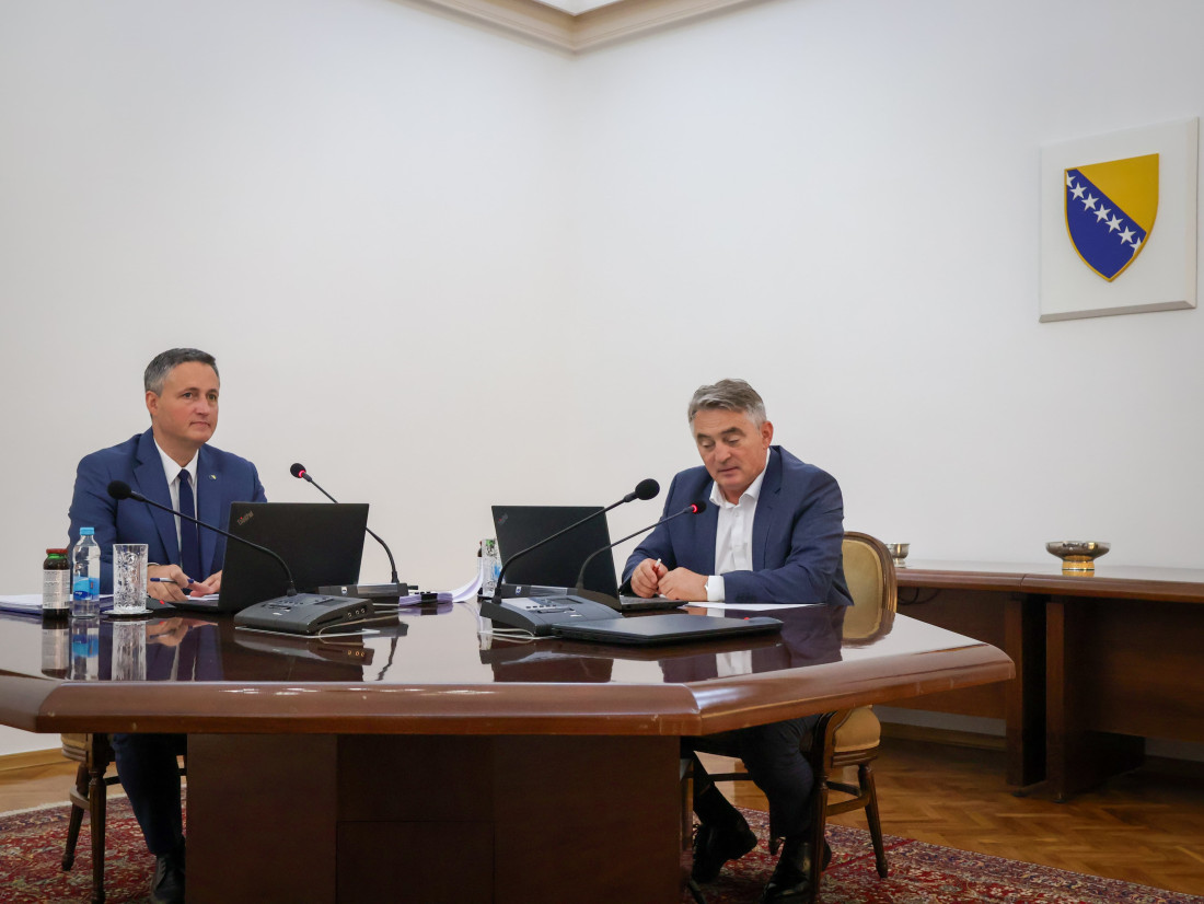 Komšić i Bećirović: Ovo su činjenice zbog kojih nije usvojen budžet BiH za 2025.