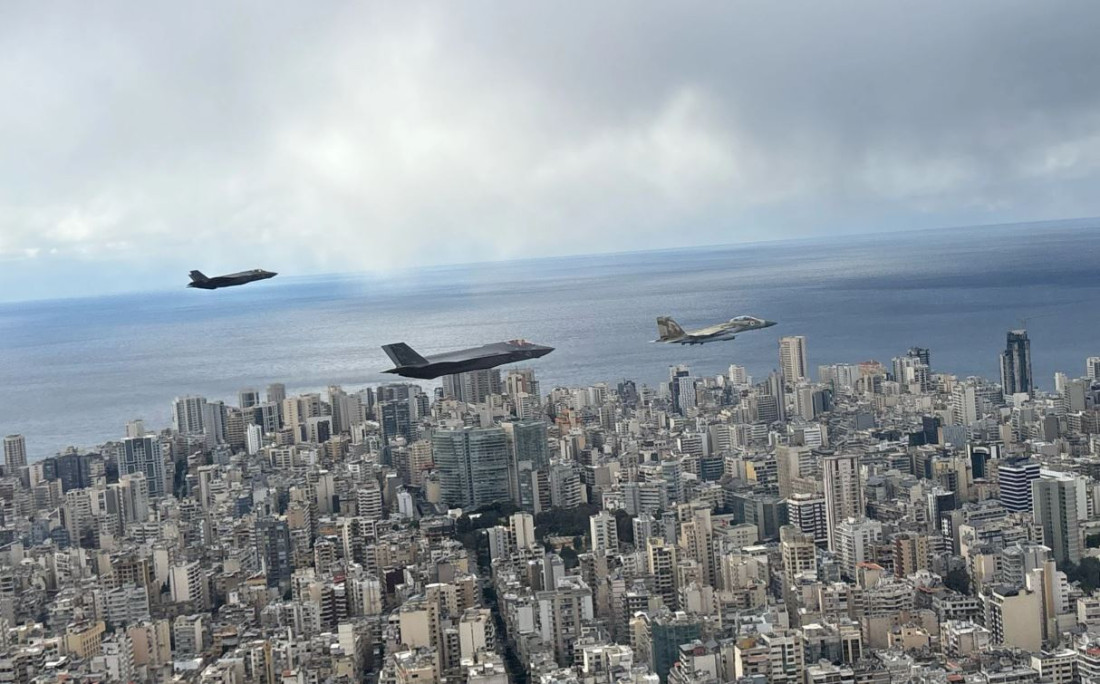 Izraelski ratni avioni letjeli nisko iznad Bejruta tokom Nasrallahove sahrane