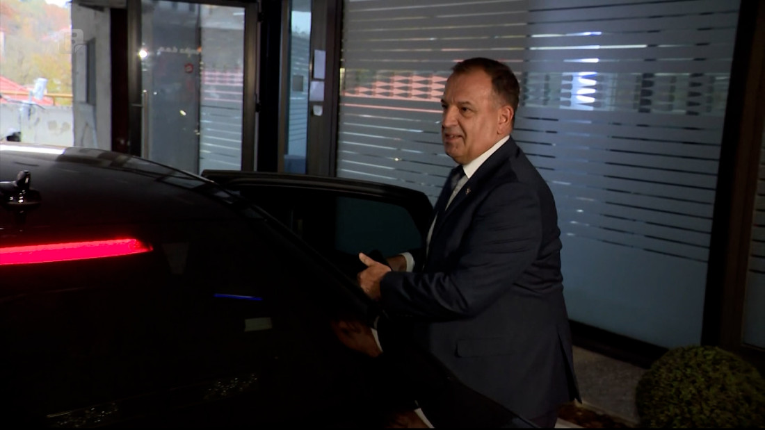 Pritvor Berošu i Pozderu, Rotim se brani sa slobode