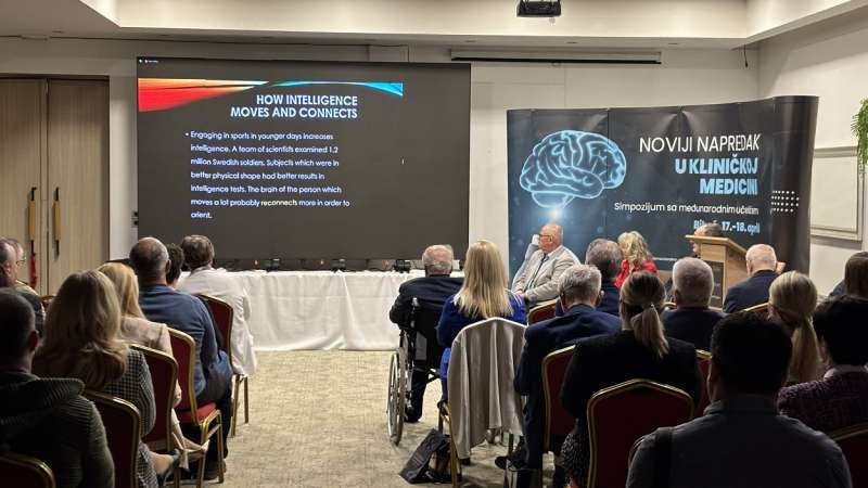 Stručnjaci iz regiona u Bihaću razgovarali o novim pravcima u kliničkoj medicini