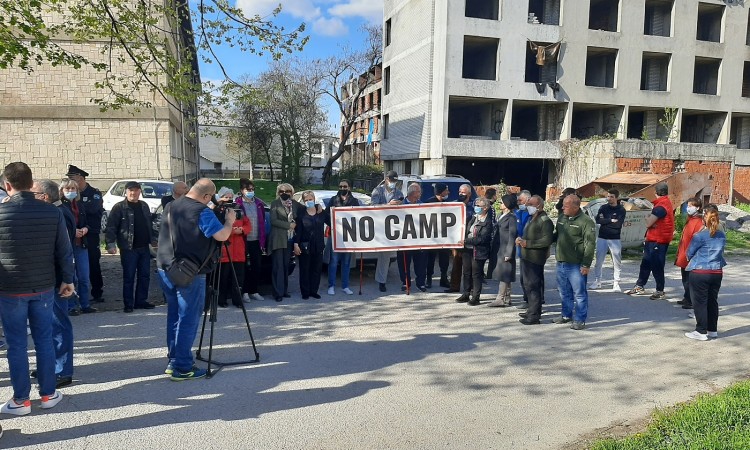 USK: Problem nekontroliranog boravka migranata u središtu Bihaća