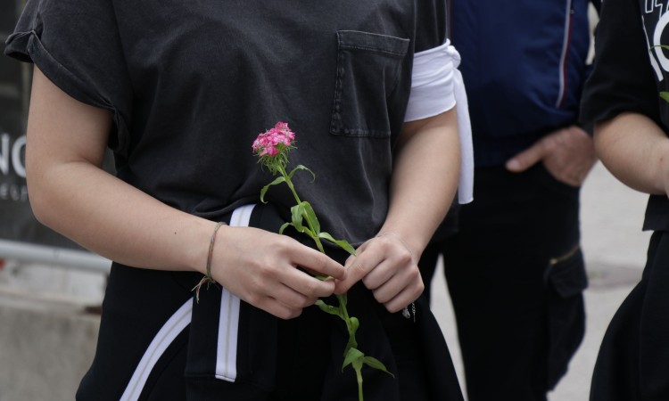 'Dan bijelih traka': Sjećanje na 3.176 ubijenih Prijedorčana i 102 djece