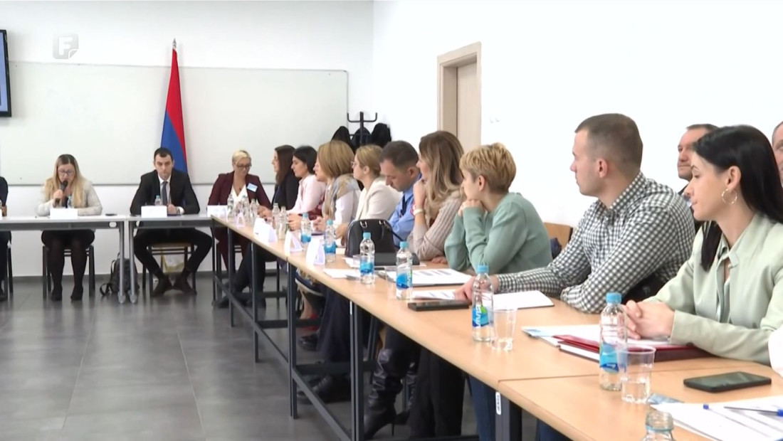 U Banjaluci održan okrugli sto - 'Nasilje u porodici - stanje, izazovi i moguća rješenja'