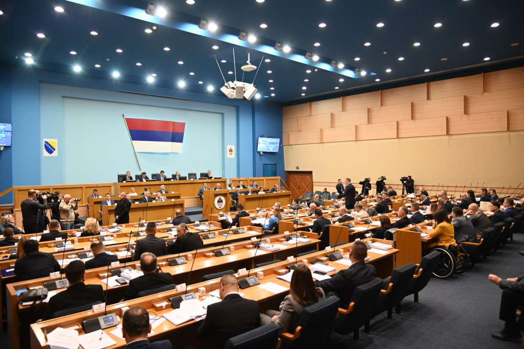 U Banjoj Luci nastavljena redovna sjednica NSRS-a, zakazana i posebna