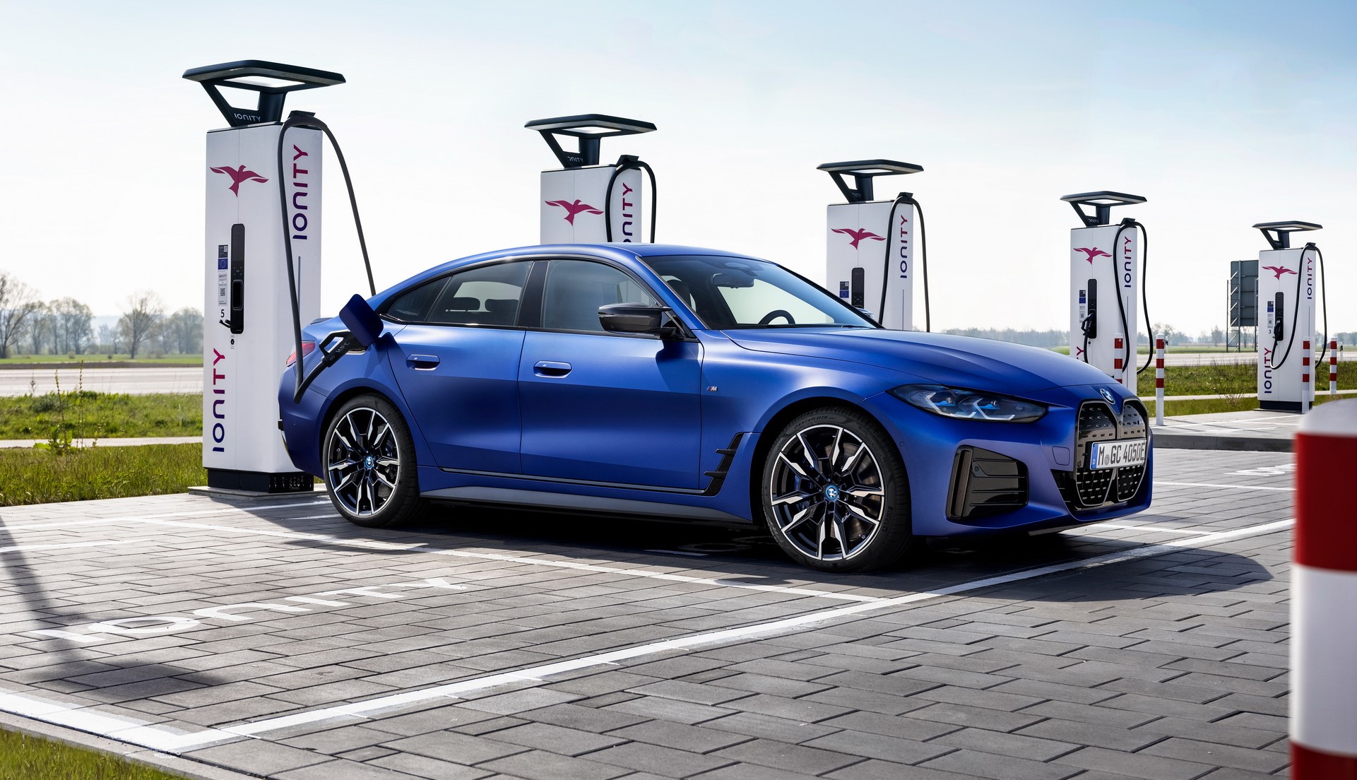 BMW predstavio električni M od 544 KS s dosegom od čak 510 km! VIDEO/FOTO