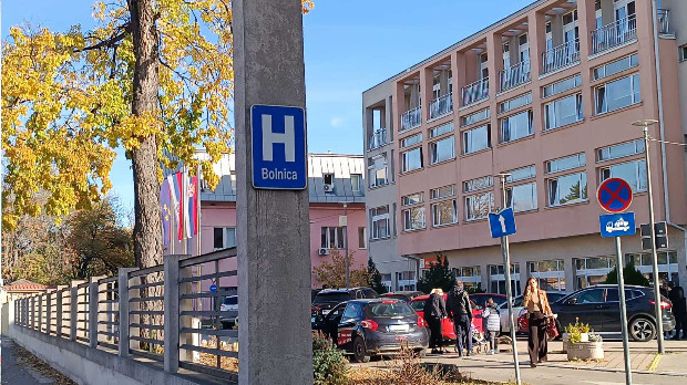 Šef hirurškog odjeljenja: Jedan dječak na intenzivnoj njezi, drugi se prevozi u Beograd