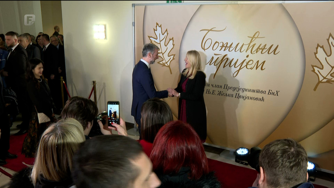 U Administrativnom centru RS-a u Istočnom Sarajevu upriličen božićni prijem