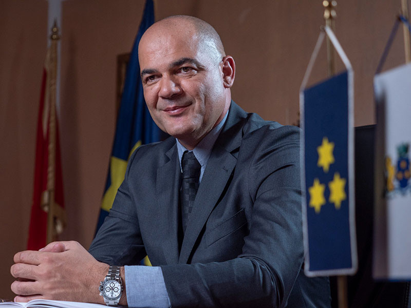 Predsjednik Općine Budva priveden, pa pušten na slobodu