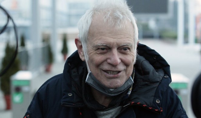 Branko Kockica s nožem krenuo u beogradsku skupštinu, zaustavili ga